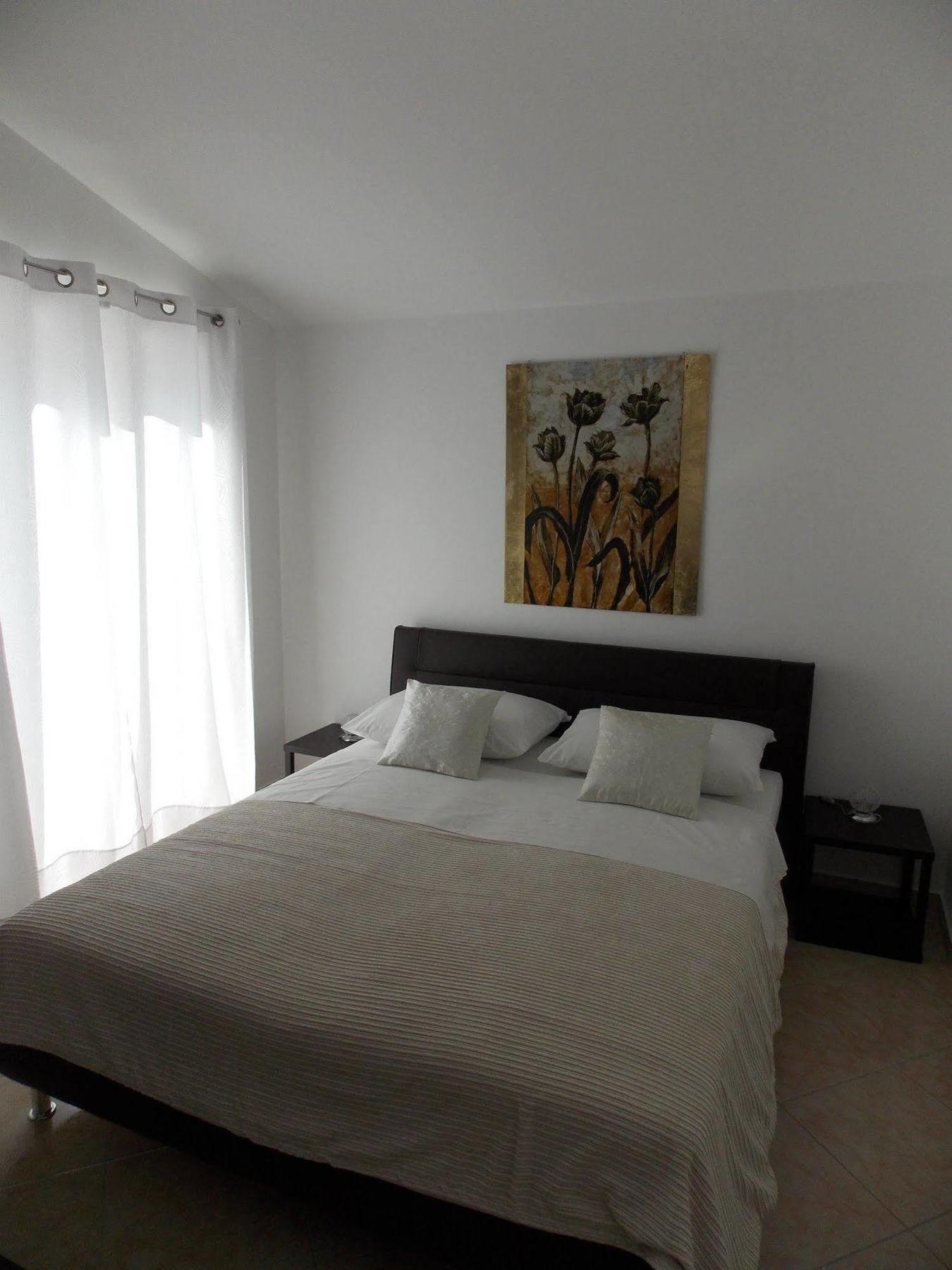 Apartments Bandalo ポドストラナ エクステリア 写真