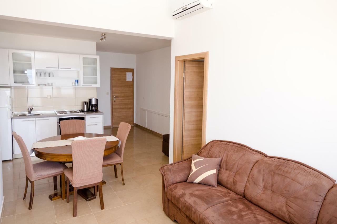 Apartments Bandalo ポドストラナ エクステリア 写真